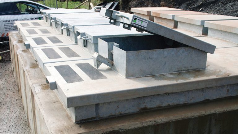 Large UltraSecure drop-on multiple upstand cover