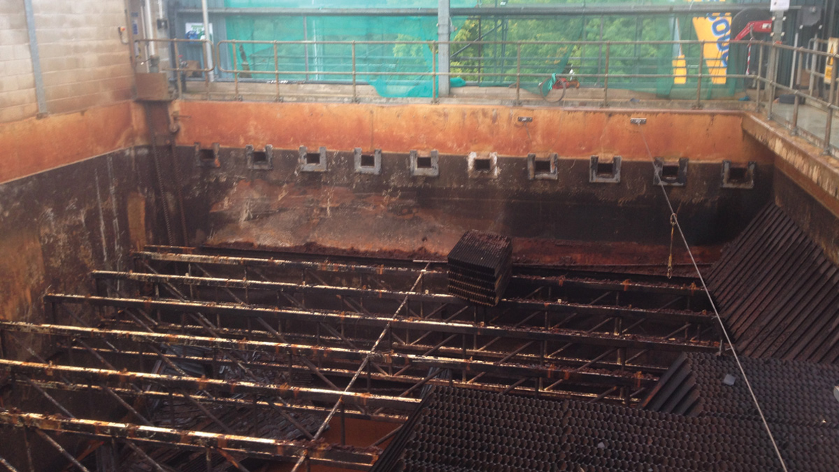 Old lamella pack removal with safety wires - Courtesy of MWH