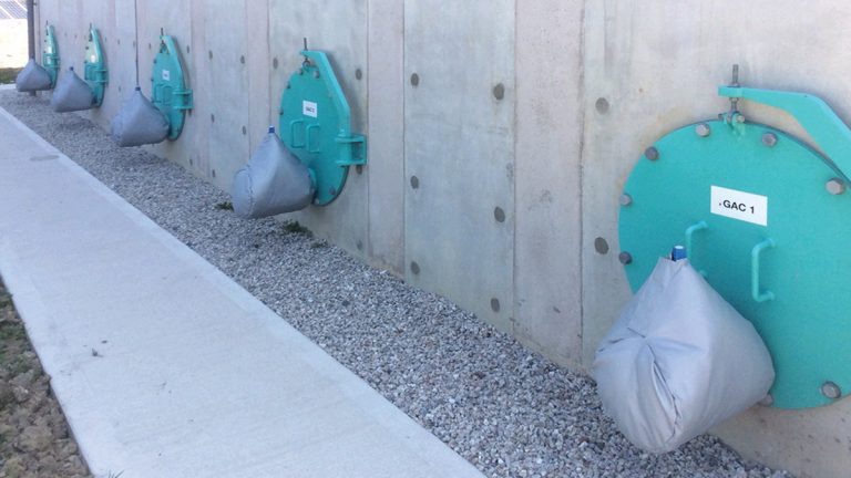 Contactor access manways - Courtesy of South West Water Delivery Alliance H5O