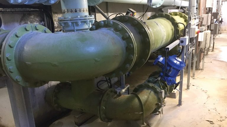 RGF filter pipework gallery before improvements - Courtesy of Skanska