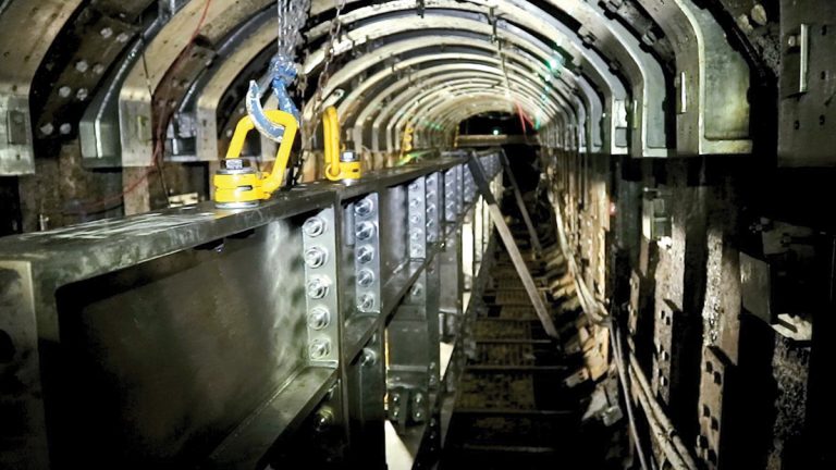 Close up of girders (main works) - Courtesy of eight2O, SMB-JV