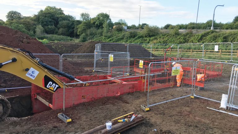 1800mm diameter open cut from reception of M4 tunnel drive - Courtesy of Lewis Civil Engineering