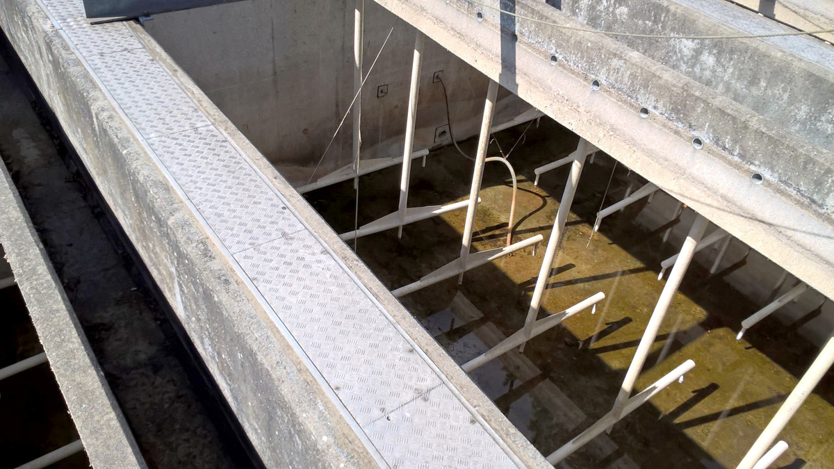 Filter clarifier cell showing T-bars prior to cleaning and refurbishment - Courtesy of Guernsey Water