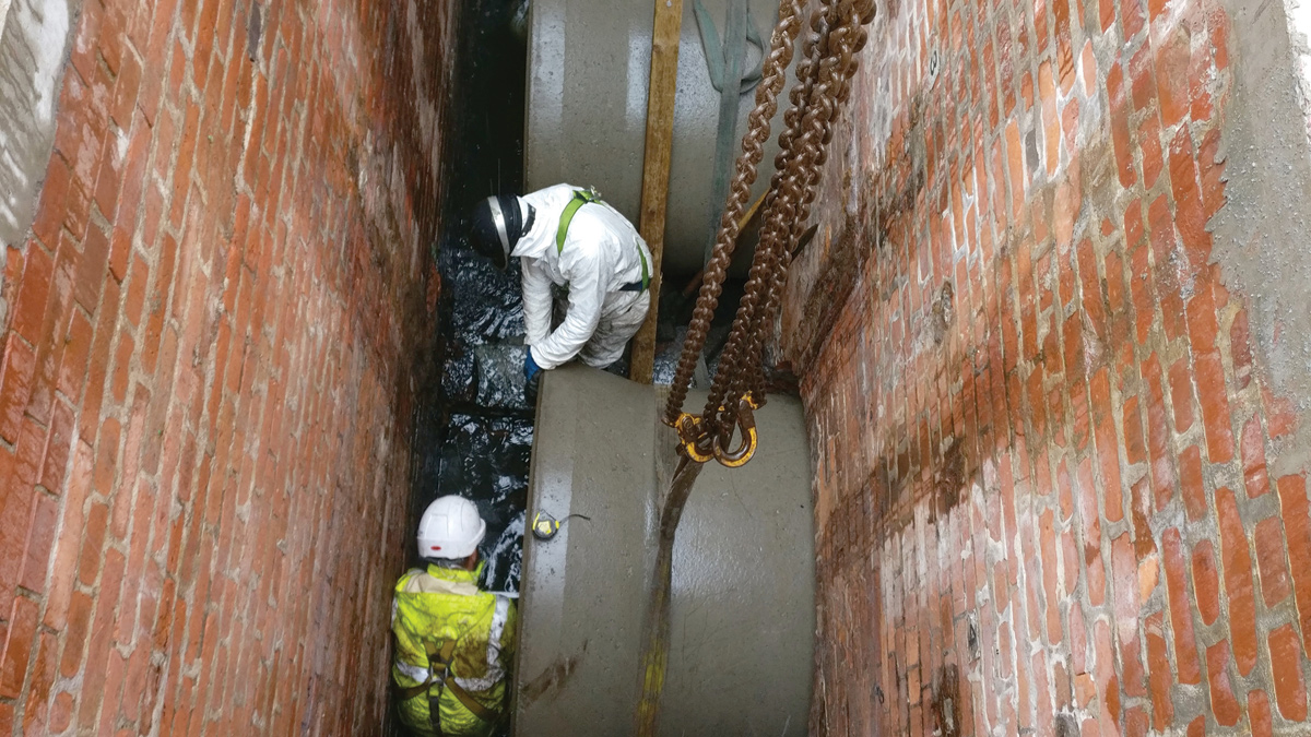 Installation of new 1200mm dia interconnecting pipes between Oxford Street and Lanyon Quay - Courtesy Dawson WAM