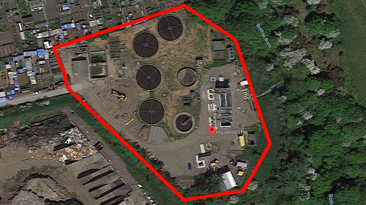 Pegswood STW showing the site boundary and neighbouring land use - Image from Google Earth - Courtesy MMB