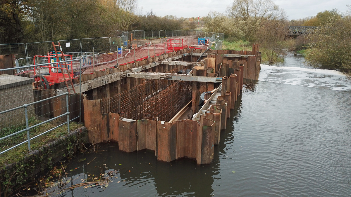 Extensive cofferdam - Courtesy of Galliford Try