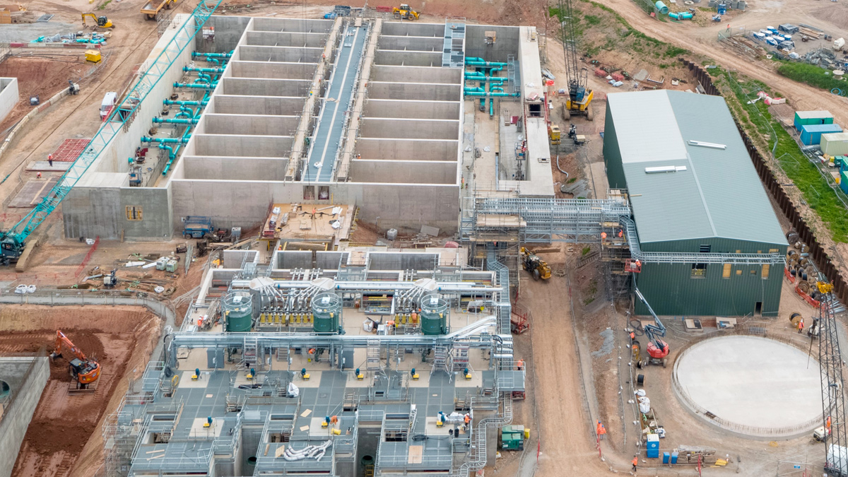 SBL installation (foreground) RGF installation (background) - Courtesy of Severn Trent