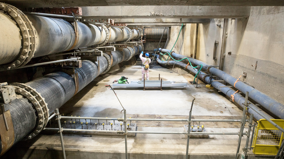 Cutwater removed and base slab strengthening in place - Courtesy of BMB JV