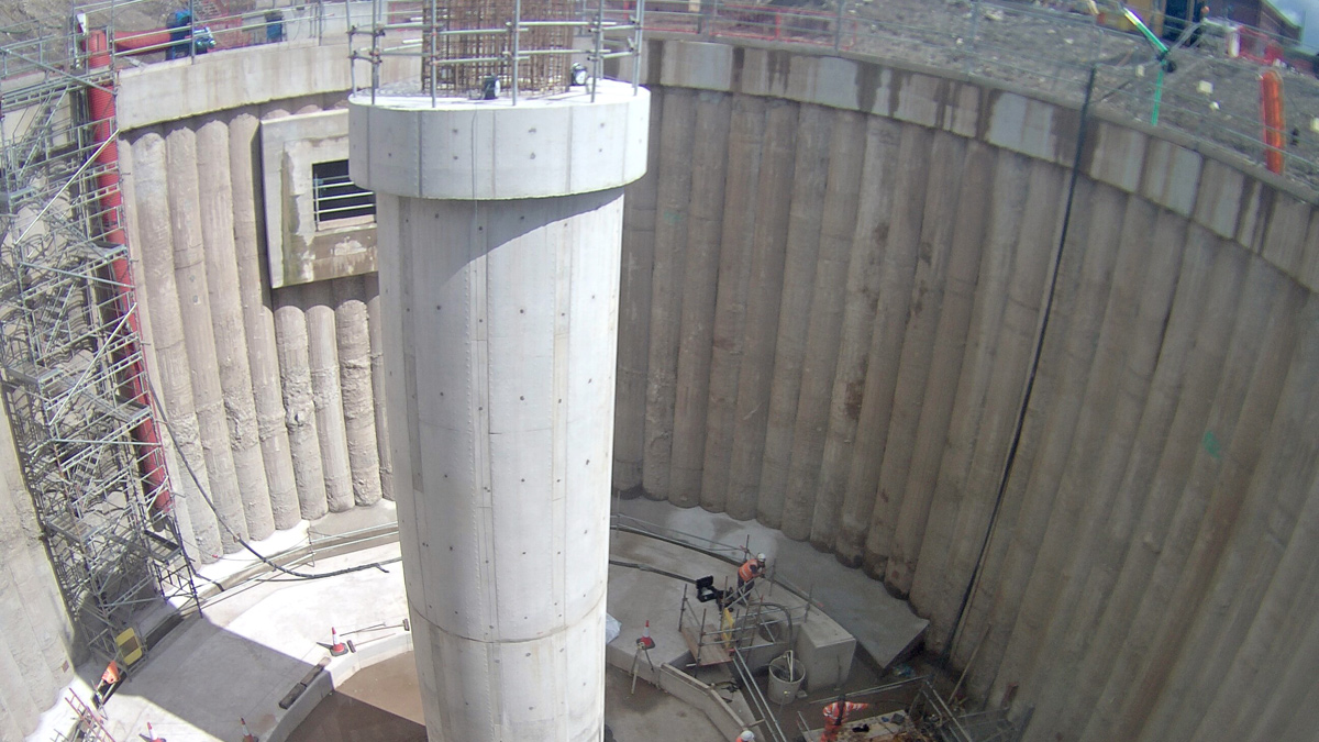 Hathershaw shaft with VacFlush column complete - Courtesy of Laing O’Rourke