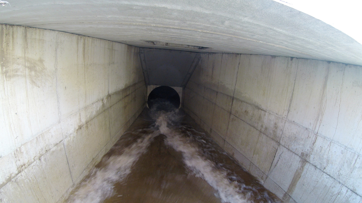Test flows in transition chamber - Courtesy of MMB