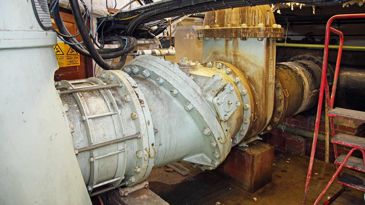 Ageing pipework and valves - Courtesy of NWG