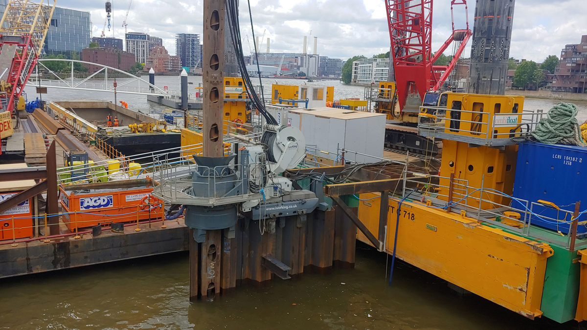 Cofferdam 3 construction: launch chamber walls installation - Courtesy of FLO JV