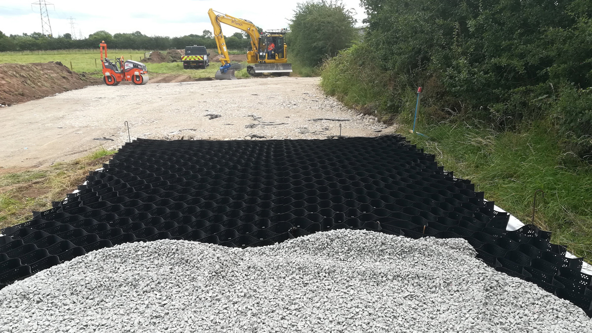 Installation of StrataWeb geosynthetic grid - Courtesy of nmcn PLC
