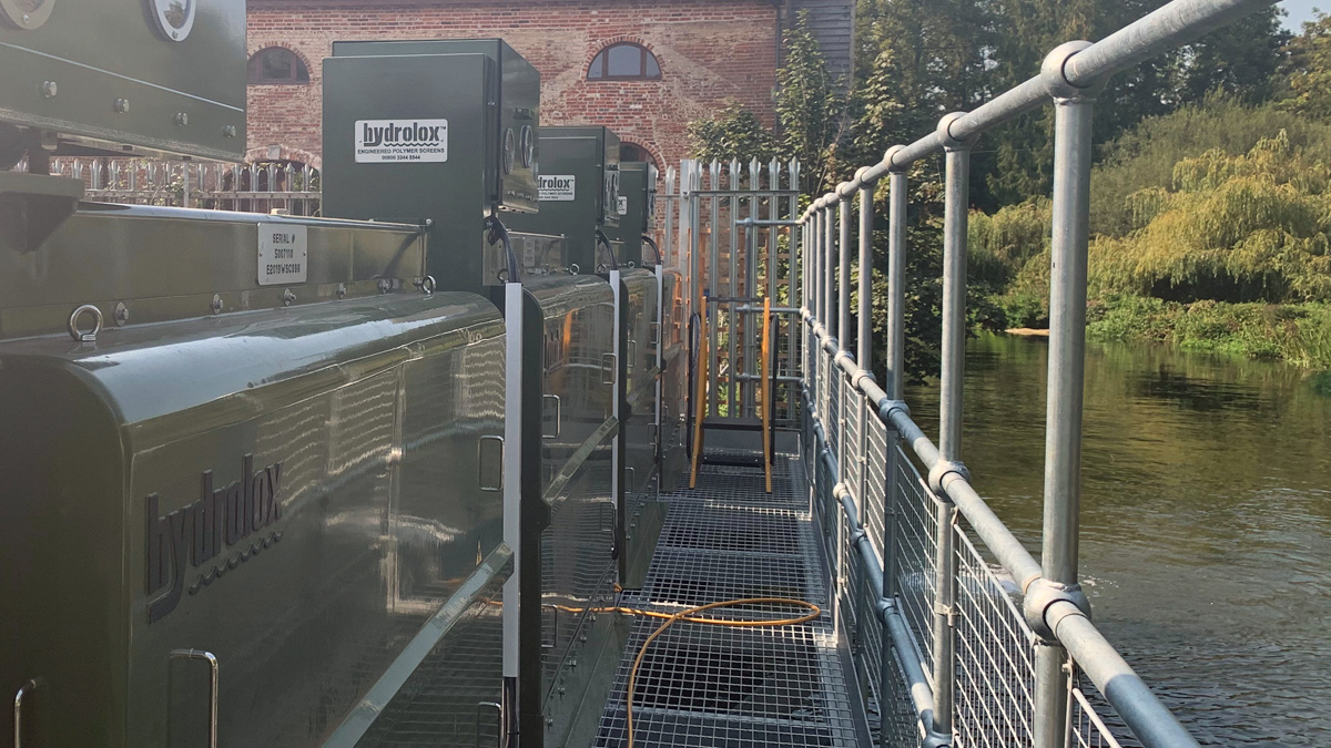 Eel screen river side access - Courtesy of Portsmouth Water