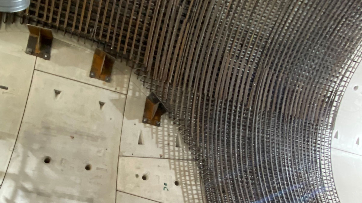 Reinforcement fixing for the main tunnel secondary lining around the connection tunnel eye - Courtesy of FLO JV/Tideway