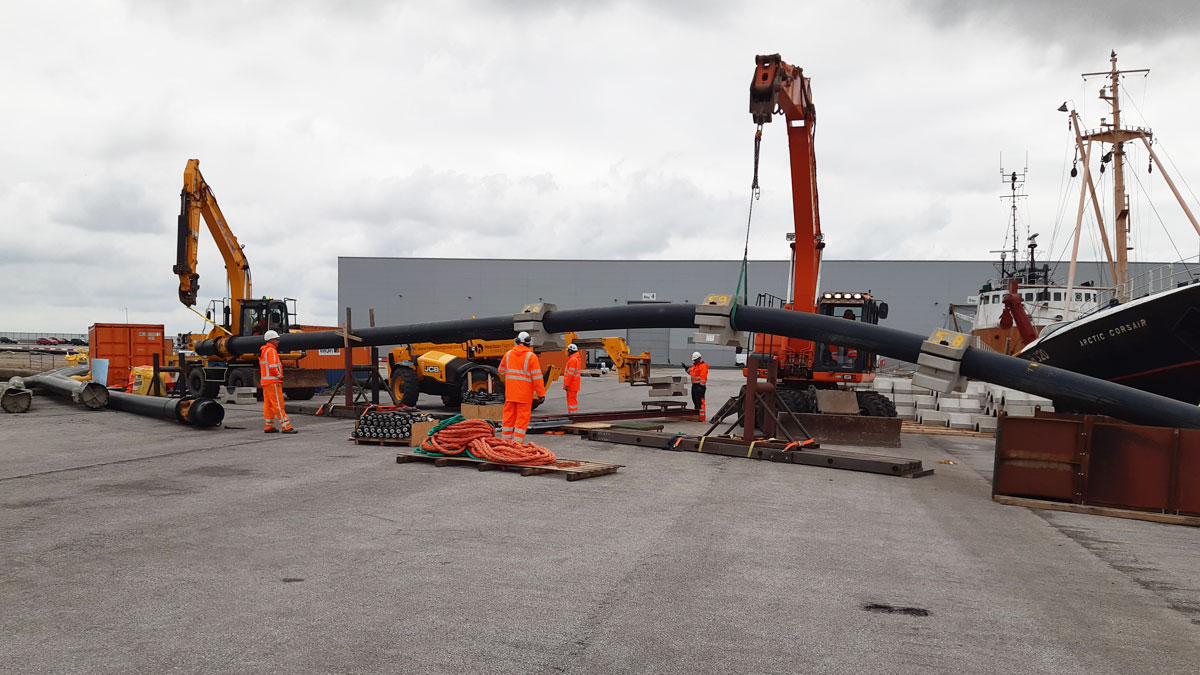 Collaring at Siemens Yard (Alexandra Dock) - Courtesy of Royal HaskoningDHV