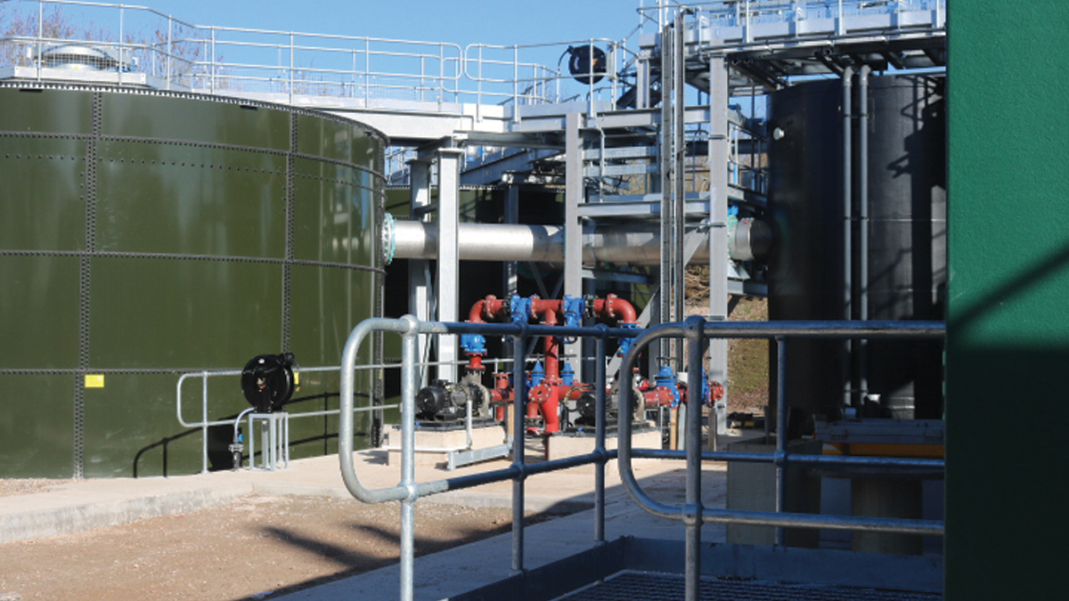 Clarifiers at Cannock STW - Courtesy of Severn Trent