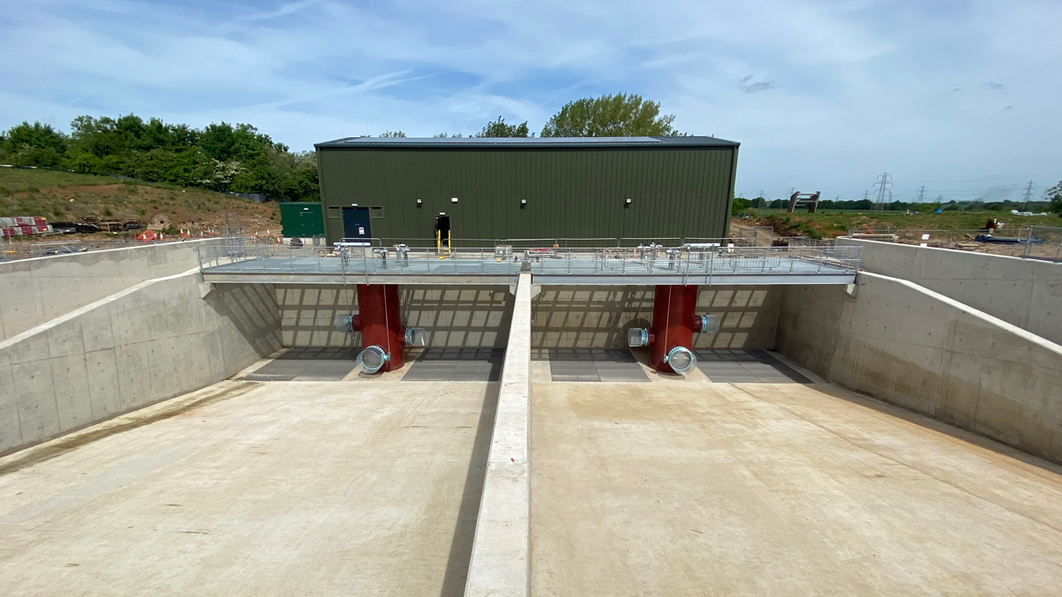 The new Hanningfield washwater tanks - Courtesy of Essex & Suffolk Water
