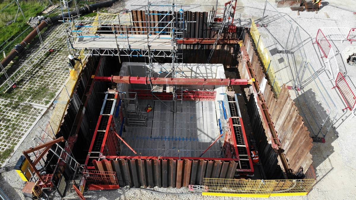 Exposed CSO chamber at Hathershaw - Courtesy of VJ Donegan Civil Engineering Ltd