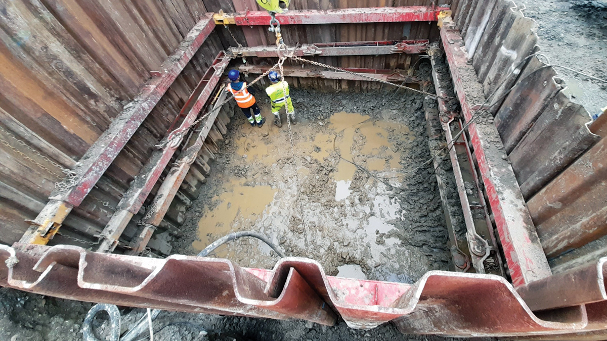 Stratton SPS temporary works installation - Courtesy of Galliford Try