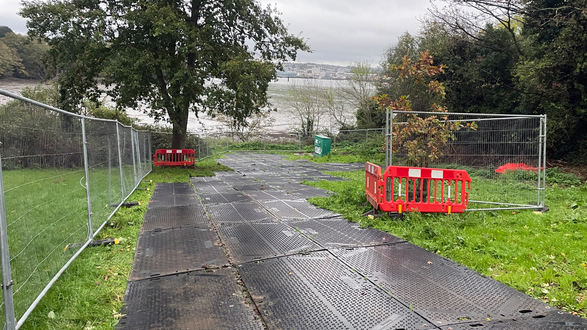 Site set up with ground protection - Courtesy of Galliford Try